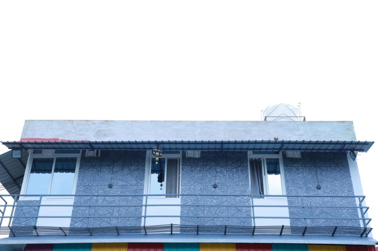 Hilltop Otel Vālpārai Dış mekan fotoğraf