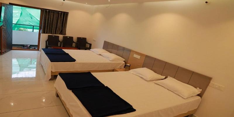Hilltop Otel Vālpārai Dış mekan fotoğraf