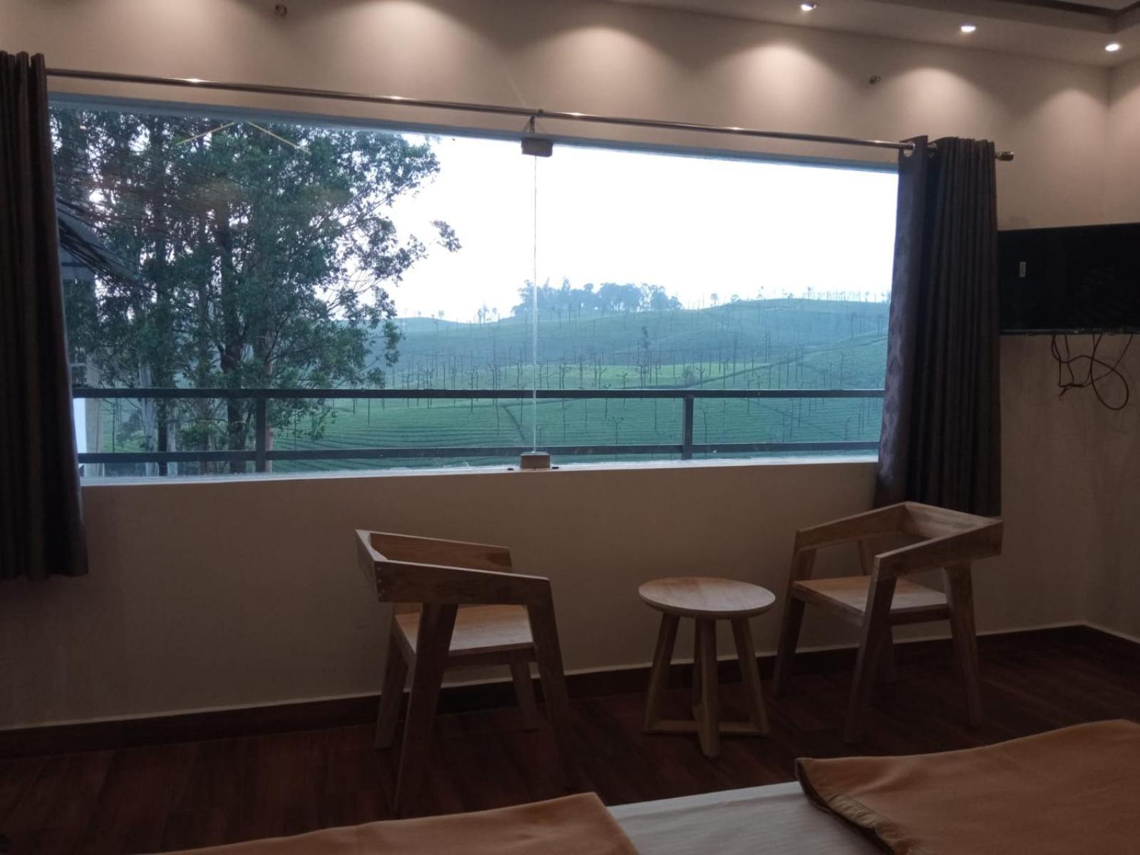 Hilltop Otel Vālpārai Dış mekan fotoğraf